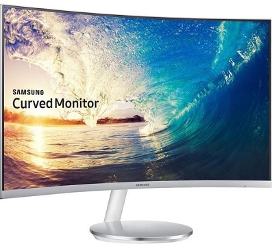 curved monitor vs flat